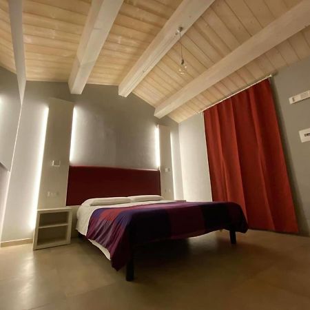 Il Villino Agriturismo B&B Belforte del Chienti エクステリア 写真