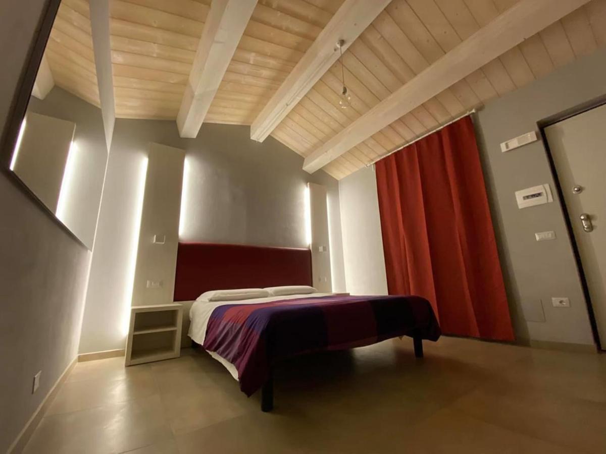 Il Villino Agriturismo B&B Belforte del Chienti エクステリア 写真