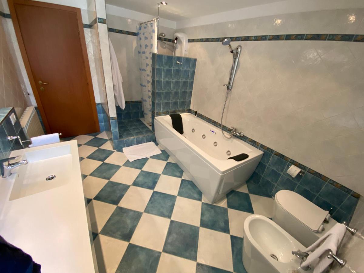 Il Villino Agriturismo B&B Belforte del Chienti エクステリア 写真