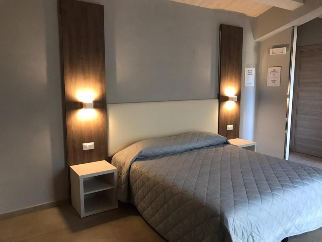 Il Villino Agriturismo B&B Belforte del Chienti エクステリア 写真